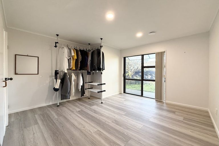 Photo of property in 2/3 Aorangi Place, Birkenhead, Auckland, 0626