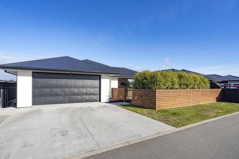 Photo of property in 10 Hapua Lane, Pegasus, 7612