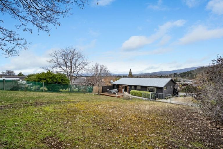 Photo of property in 26 Hazlett Street, Clyde, 9330