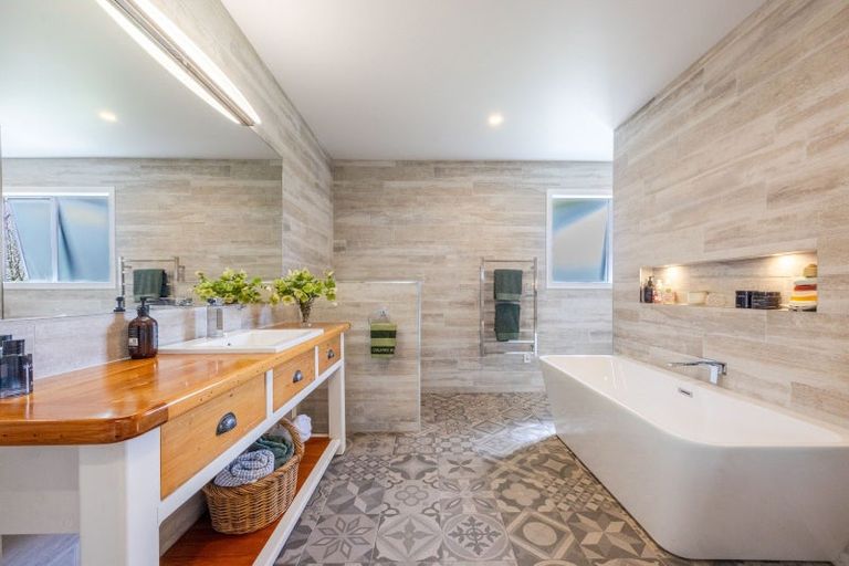 Photo of property in 211c Racecourse Road, Waipukurau, 4282