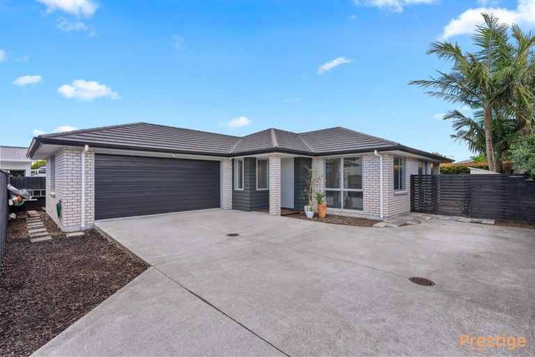 Photo of property in 6a Hatton Road, Orewa, 0931