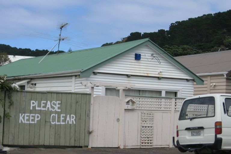 Photo of property in 1 Carrington Street, Mount Cook, Wellington, 6021