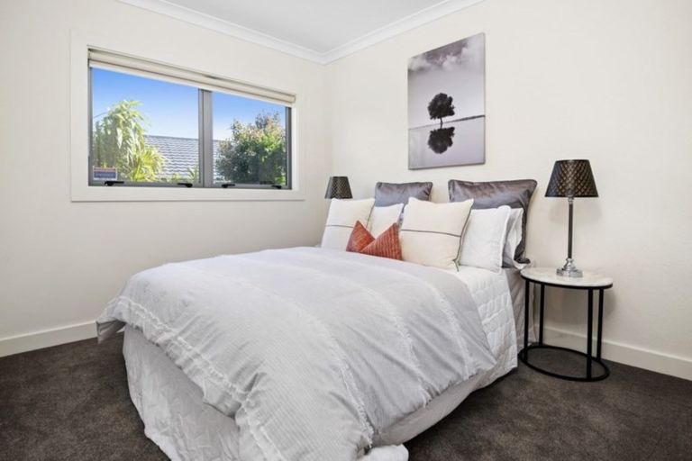 Photo of property in 1/7 Pinero Place, Bucklands Beach, Auckland, 2014
