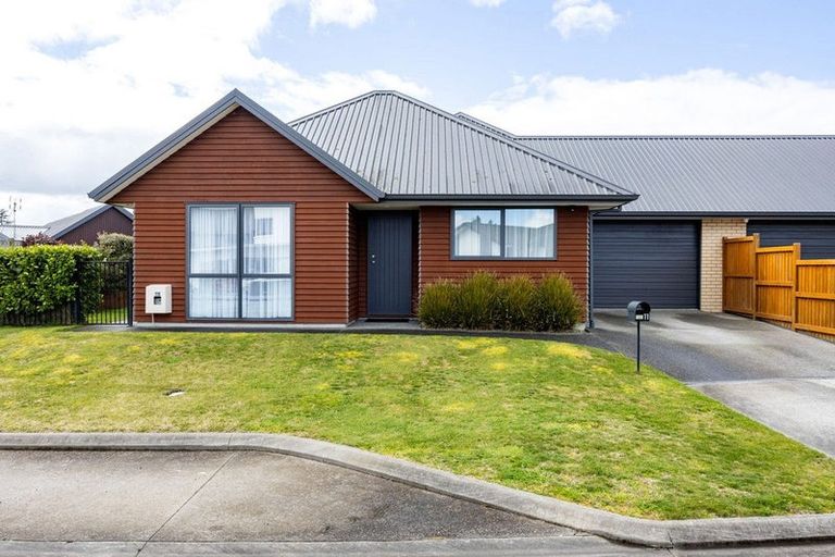 Photo of property in 11 Clifford Close, Leamington, Cambridge, 3432