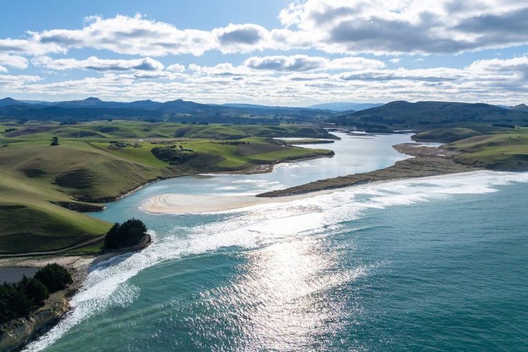 Photo of property in 380 Thorburn Road, Waikouaiti, 9472