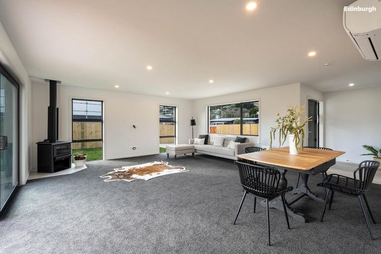 Photo of property in 2a Margate Street, Waihola, Milton, 9073