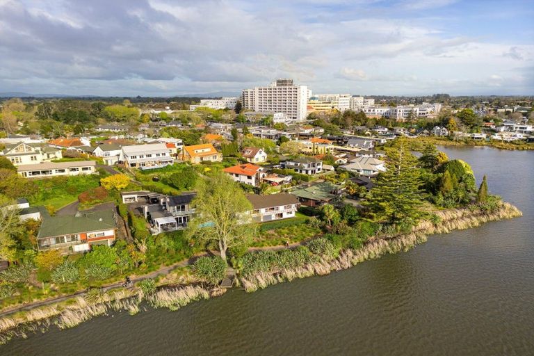 Photo of property in 132a Pembroke Street, Hamilton Lake, Hamilton, 3204