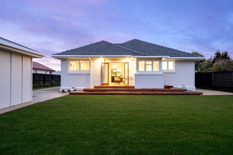 Photo of property in 49 Tuckers Road, Redwood, Christchurch, 8051