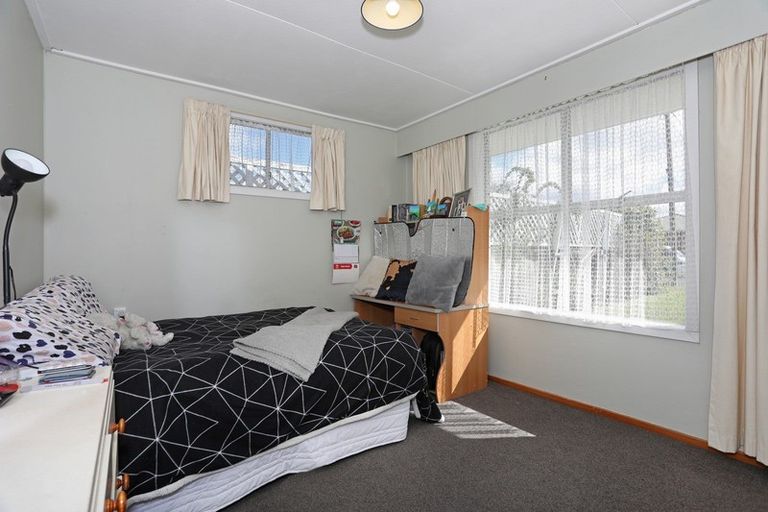 Photo of property in 20 Oaklea Avenue, Marton, 4710