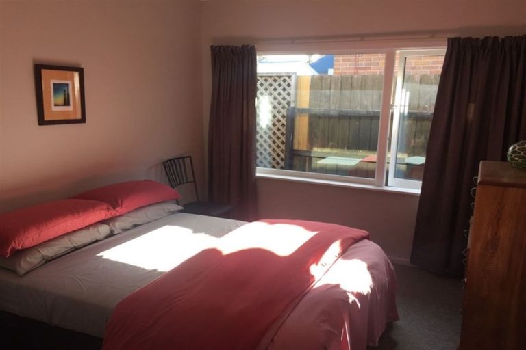 Photo of property in 7 Kipax Place, Riccarton, Christchurch, 8011