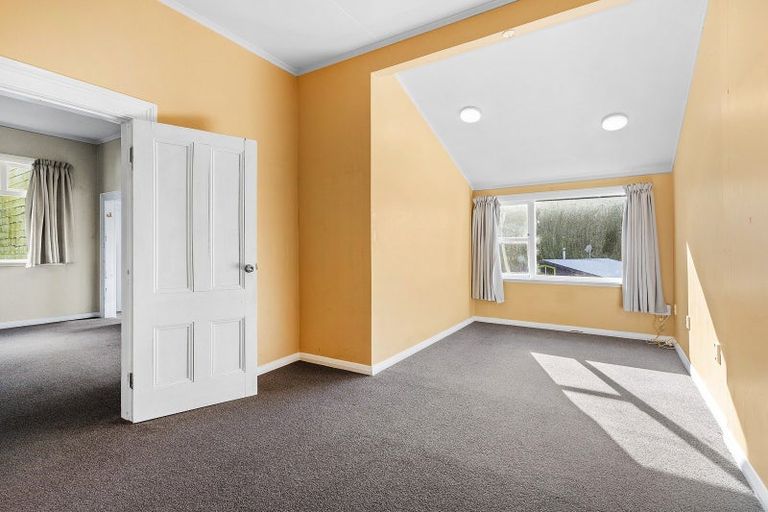 Photo of property in 114 Holloway Road, Aro Valley, Wellington, 6021