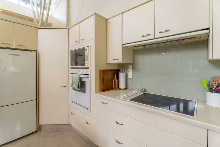 Photo of property in 9 Halswater Drive, Churton Park, Wellington, 6037