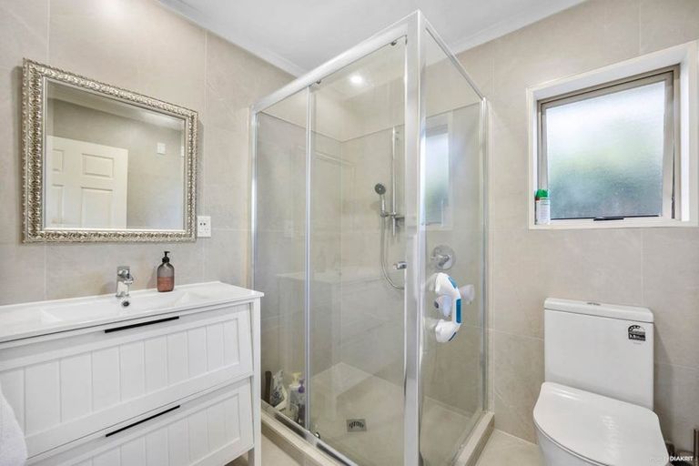 Photo of property in 31 Maghera Drive, East Tamaki Heights, Auckland, 2016