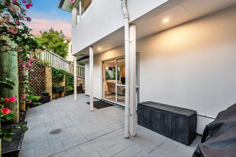 Photo of property in 16 Coral Court, Gulf Harbour, Whangaparaoa, 0930