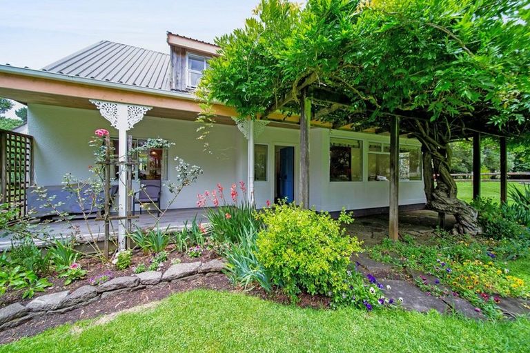 Photo of property in 644 Inland Road North, Onaero, Waitara, 4383