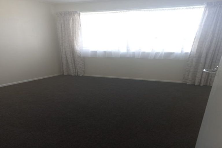 Photo of property in 15 Penrith Street, Westown, New Plymouth, 4310