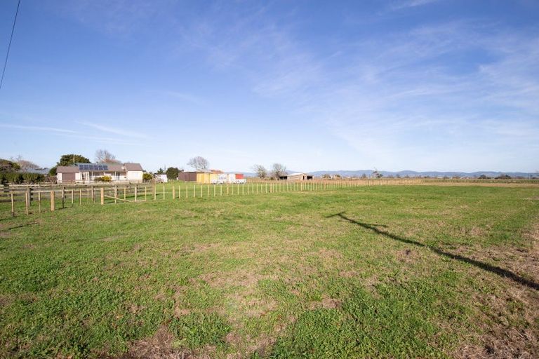 Photo of property in 53 Pipiroa Road, Ngatea, 3503