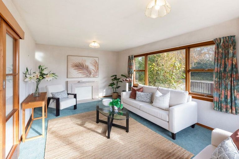 Photo of property in 120 Grimseys Road, Redwood, Christchurch, 8051