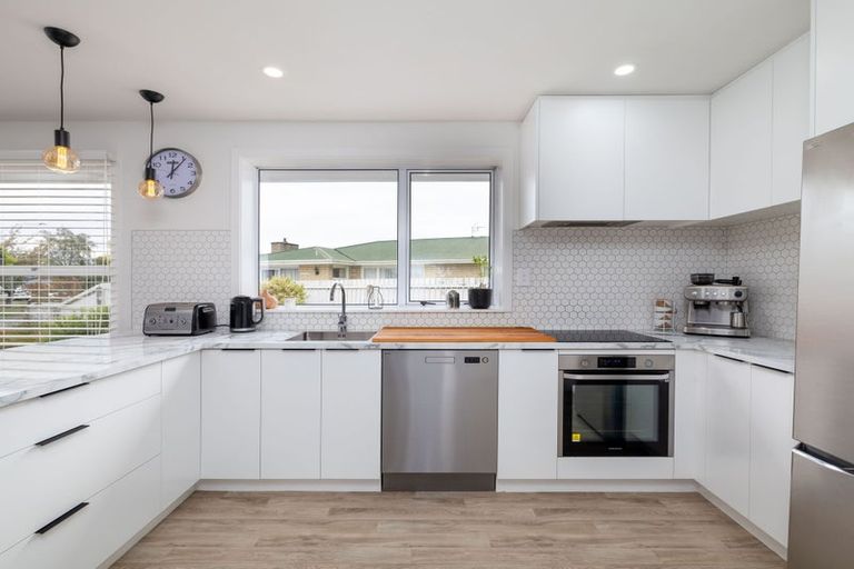 Photo of property in 16b Opal Place, Casebrook, Christchurch, 8051