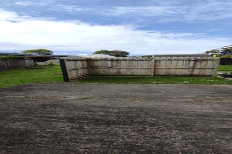 Photo of property in 1/37 Great South Road, Papakura, Takanini, 2110