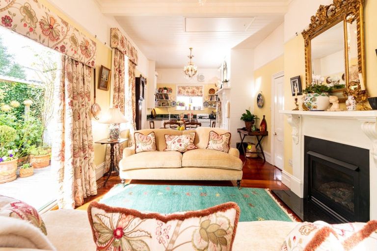 Photo of property in 6 Calgarry Avenue, Thorndon, Wellington, 6011