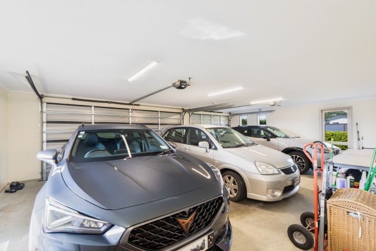 Photo of property in 65 Oteramika Road, Rockdale, Invercargill, 9812