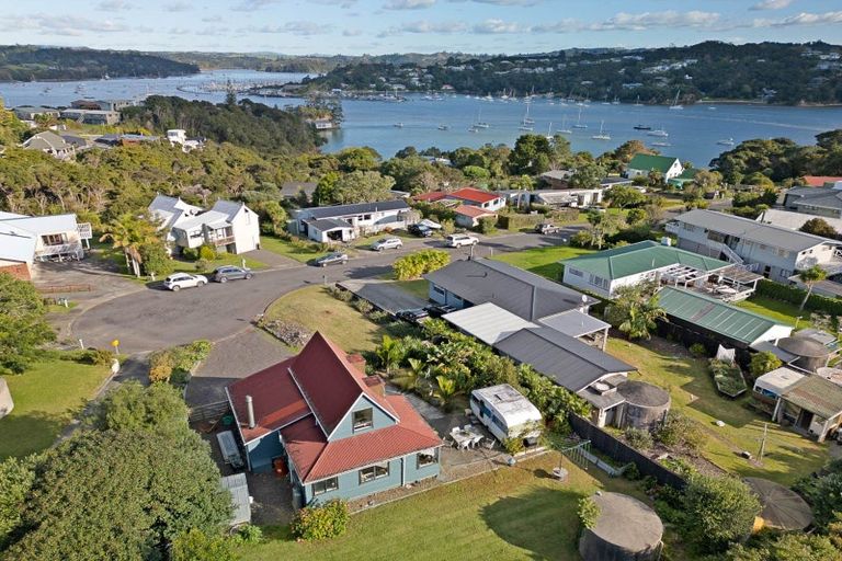 Photo of property in 11 Tirairaka Terrace, Okiato, Russell, 0272