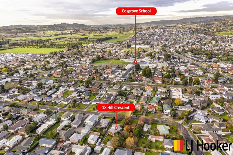 Photo of property in 18 Hill Crescent, Papakura, 2110