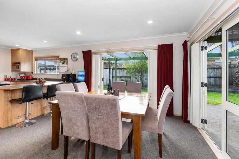 Photo of property in 2 Mcpherson Drive, Morrinsville, 3300