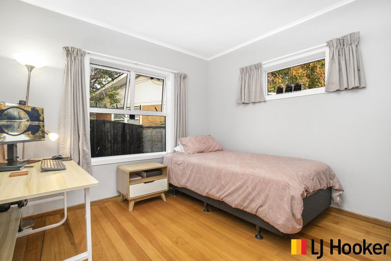 Photo of property in 18 Hill Crescent, Papakura, 2110