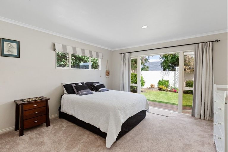 Photo of property in 222b Hibiscus Coast Highway, Orewa, 0931