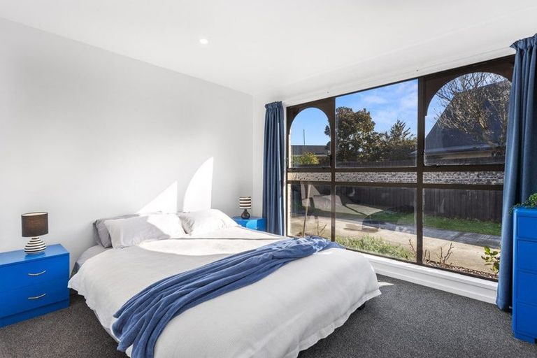 Photo of property in 18 Omega Place, Casebrook, Christchurch, 8051