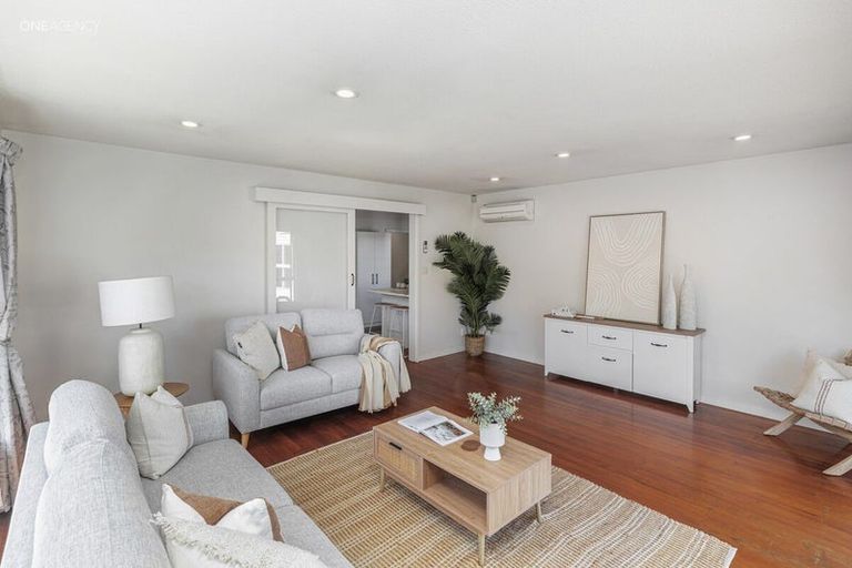 Photo of property in 25 Fenhall Street, Russley, Christchurch, 8042