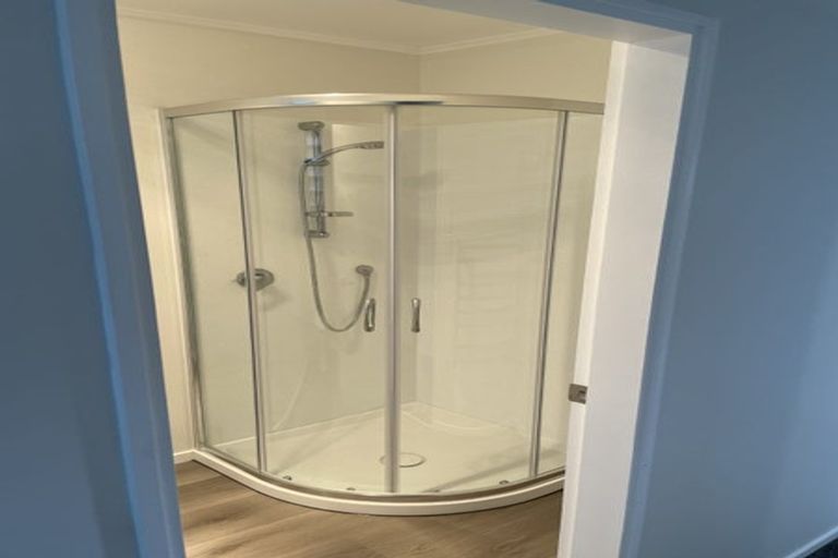 Photo of property in 32 Kapiti Road, Paraparaumu, 5032