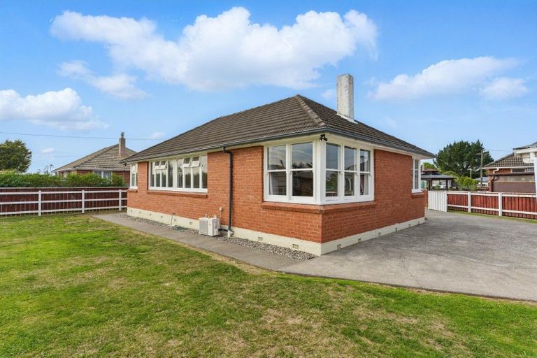 Photo of property in 11 Ward Street, Bulls, 4818
