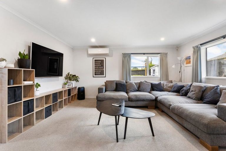 Photo of property in 19 Parkgrove Crescent, Pokeno, 2402