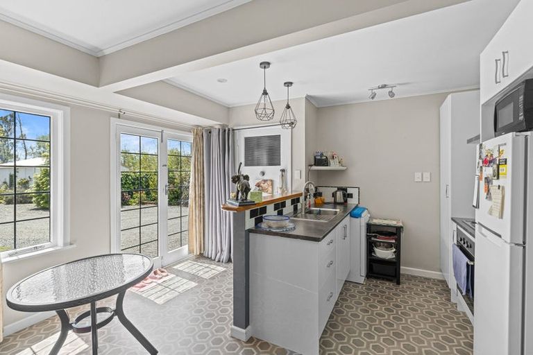Photo of property in 74 Wanganui Road, Marton, 4788