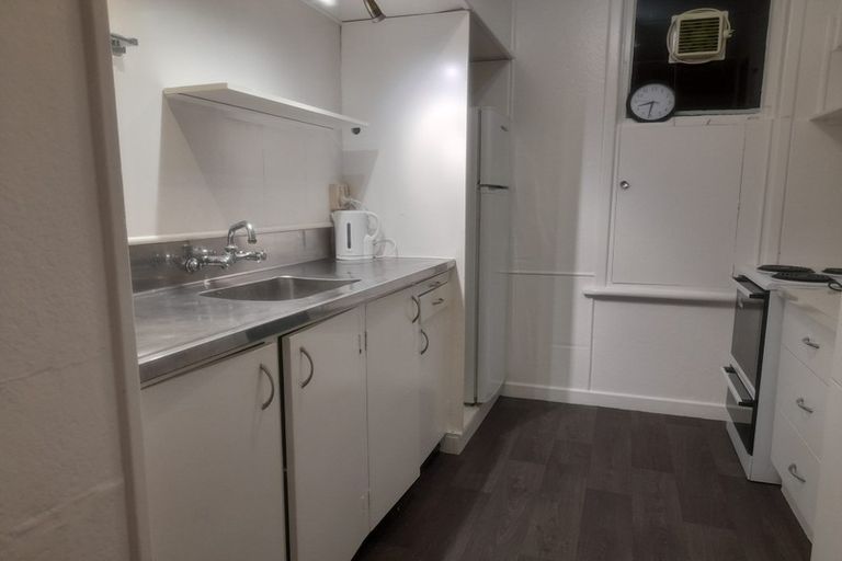 Photo of property in 305 Queens Drive, Windsor, Invercargill, 9810