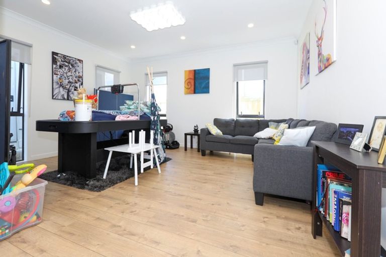 Photo of property in 59 Donegal Park Drive, Flat Bush, Auckland, 2019