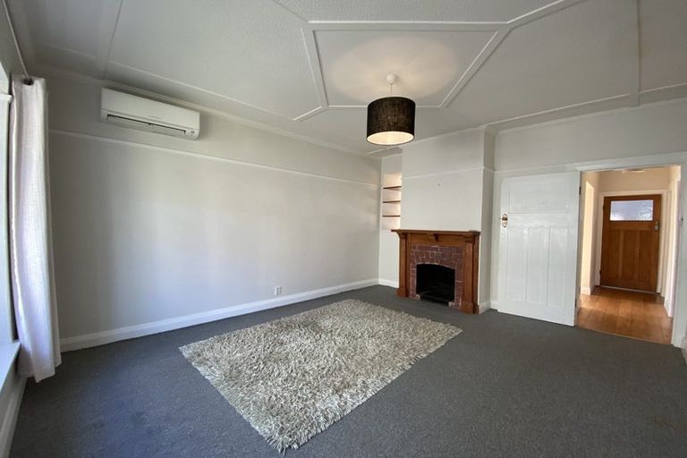 Photo of property in 7a Freyberg Street, Lyall Bay, Wellington, 6022