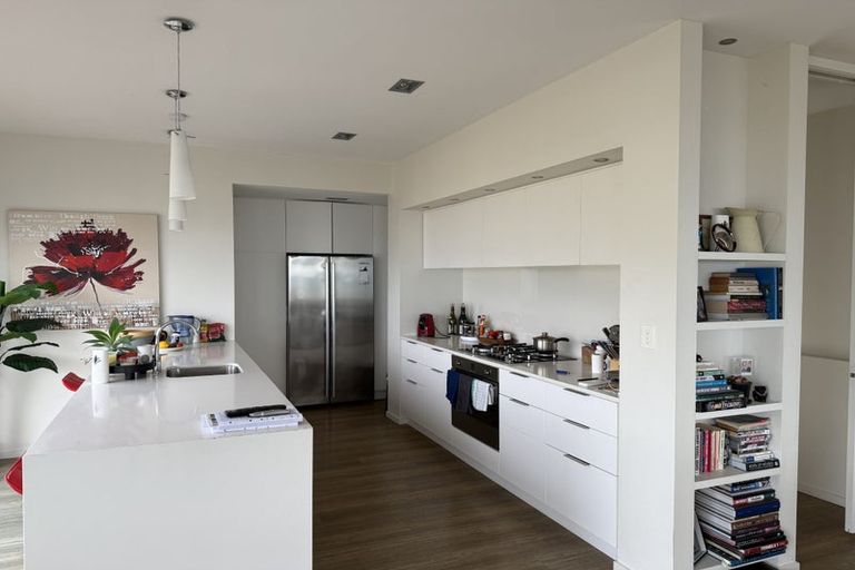 Photo of property in 114 Mccormacks Bay Road, Mount Pleasant, Christchurch, 8081