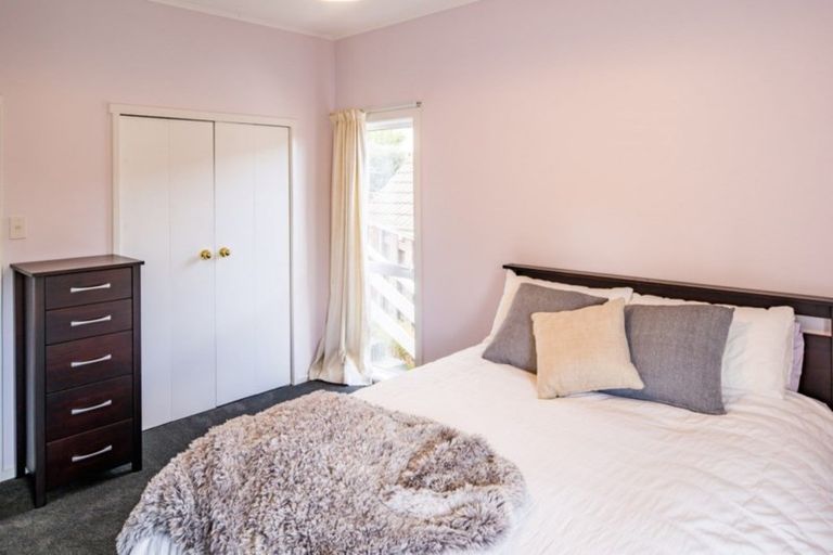 Photo of property in 11 Penryn Drive, Camborne, Porirua, 5026
