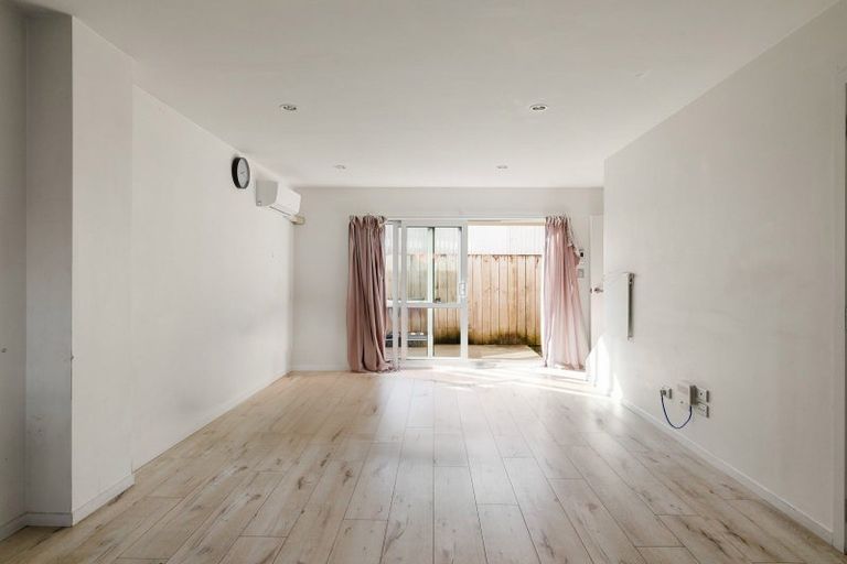 Photo of property in 12u4 Blackburn Street, Frankton, Hamilton, 3204