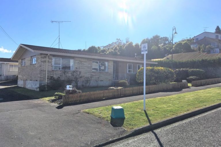 Photo of property in 9 Newcastle Road, Dinsdale, Hamilton, 3204