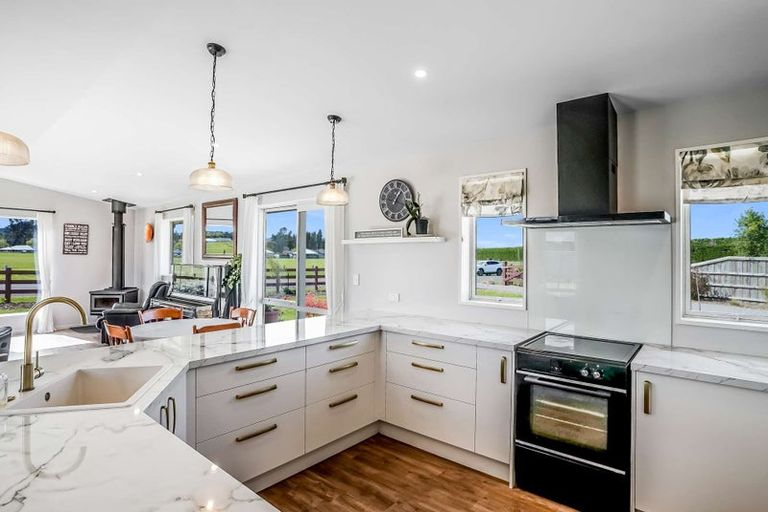 Photo of property in 5 Fantail Avenue, Amberley, 7410
