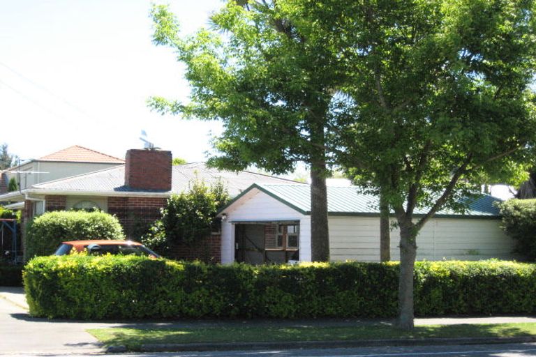 Photo of property in 2/52 Merrin Street, Avonhead, Christchurch, 8042