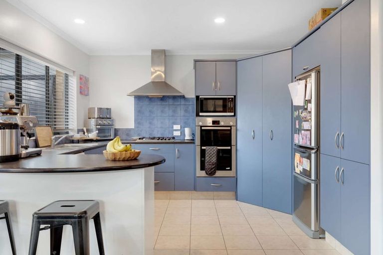Photo of property in 25 Kahira Crescent, Papamoa Beach, Papamoa, 3118