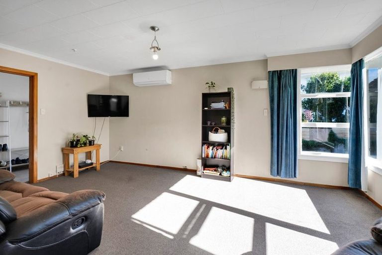 Photo of property in 17 Hua Street, Bell Block, New Plymouth, 4312