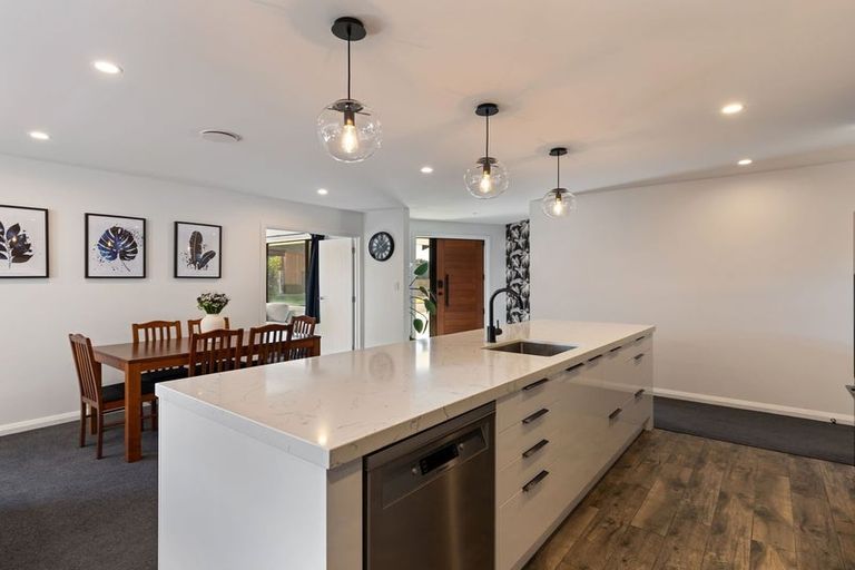 Photo of property in 40 Freedom Drive, Kelvin Grove, Palmerston North, 4414
