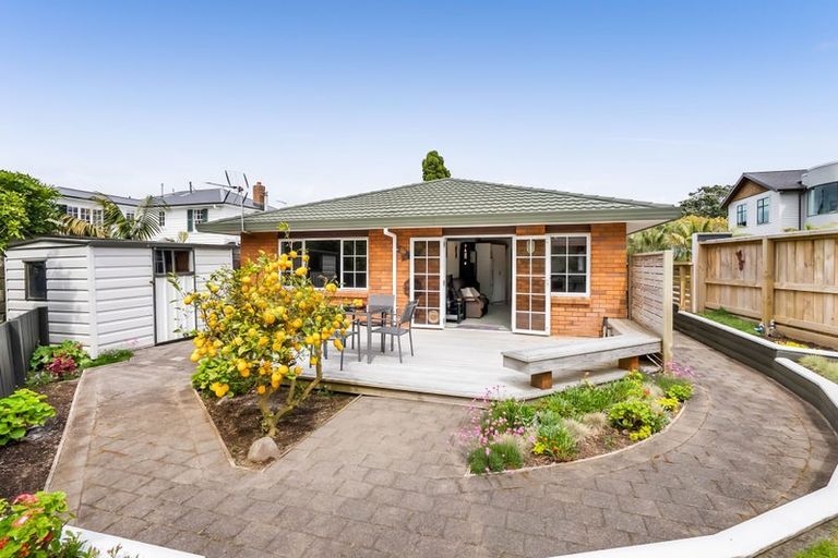 Photo of property in 1/89 Belt Road, New Plymouth, 4310